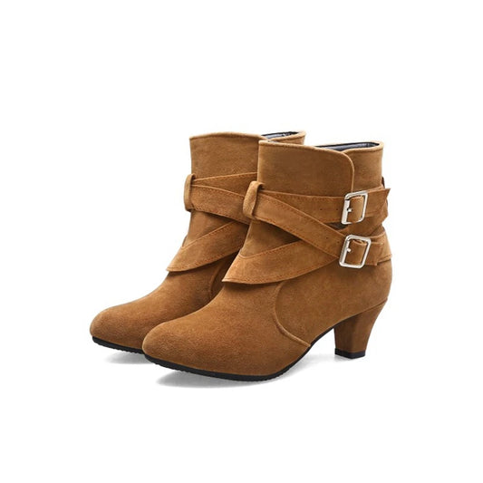 Botas France de Gamuza con Taco